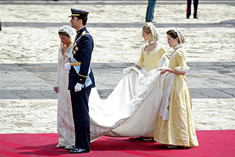 Felipe of Borbon wedding with Letizia Ortiz Rocasolano, at Almudena Cathedral.